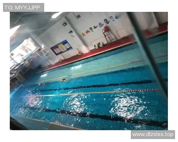 游泳对身体健康的多重益处及其促进身心全面发展的作用